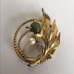 Sarah Coy Vintage Flower Pearl Brooch Pin Jewelry